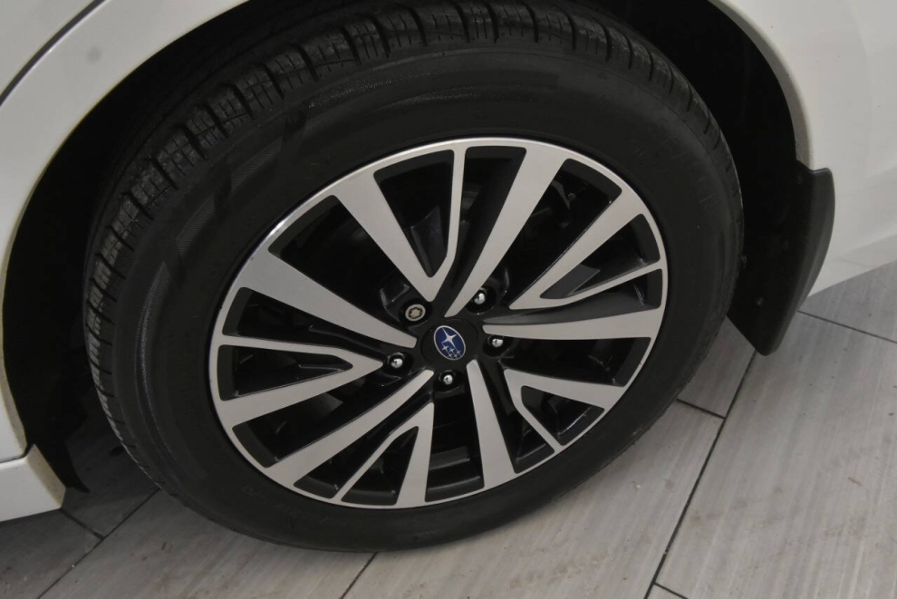 2018 Subaru Legacy 2.5i Premium AWD 4dr Sedan, Blanco, Mileage: 75,519 - photo 9