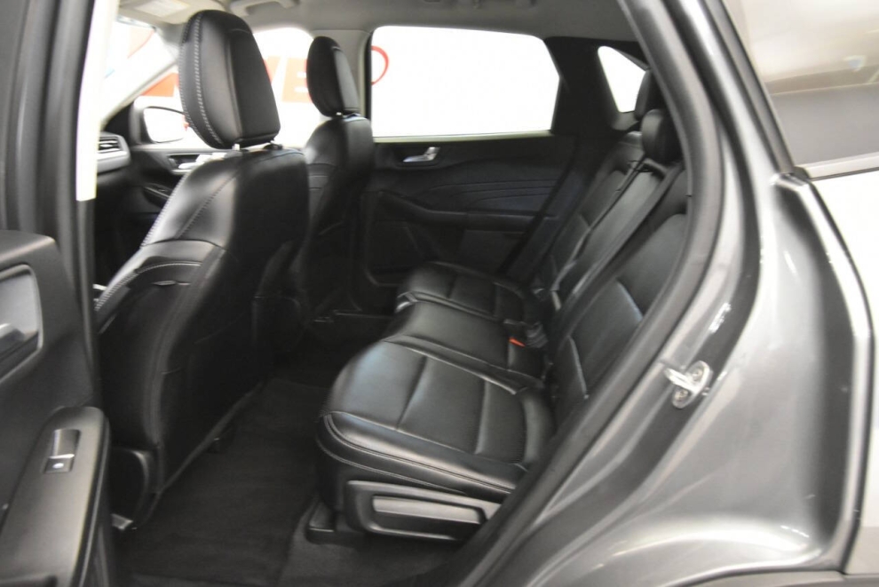 2021 Ford Escape Hybrid SEL 4dr SUV, Gray, Mileage: 89,299 - photo 13