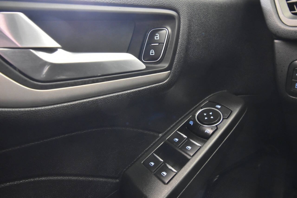 2021 Ford Escape Hybrid SEL 4dr SUV, Gray, Mileage: 89,299 - photo 29