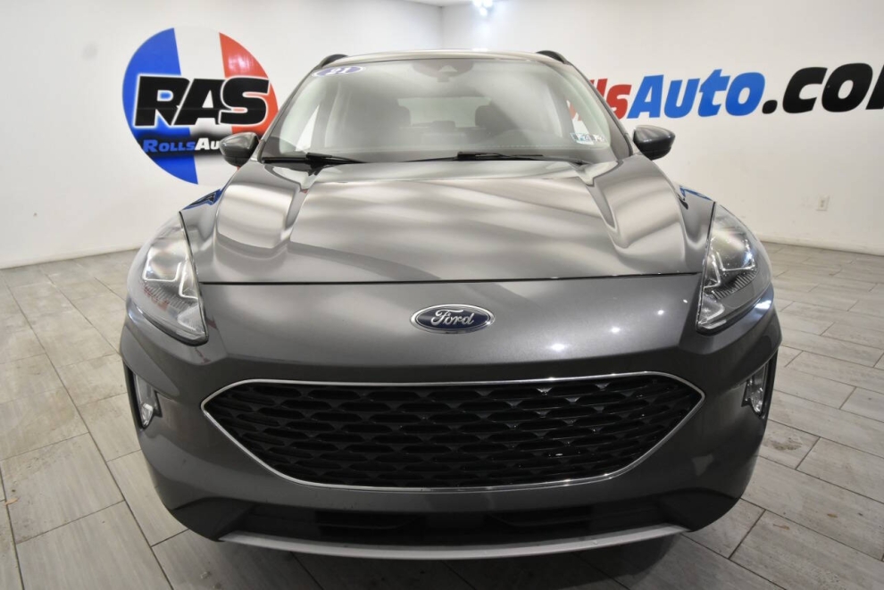 2021 Ford Escape Hybrid SEL 4dr SUV, Gray, Mileage: 89,299 - photo 7