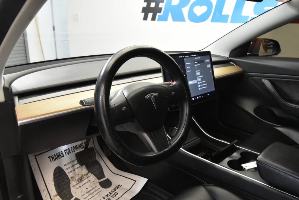 2019 Tesla Model 3 Long Range AWD 4dr Fastback, Red, Mileage: 86,380 - photo 11