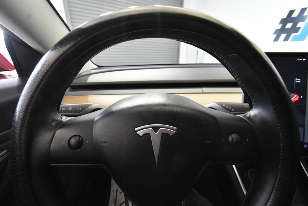 2019 Tesla Model 3 Long Range AWD 4dr Fastback, Red, Mileage: 86,380 - photo 24