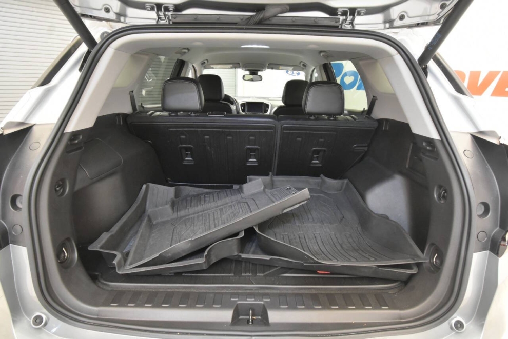 2023 GMC Terrain SLT AWD 4dr SUV, Gray, Mileage: 89,364 - photo 35