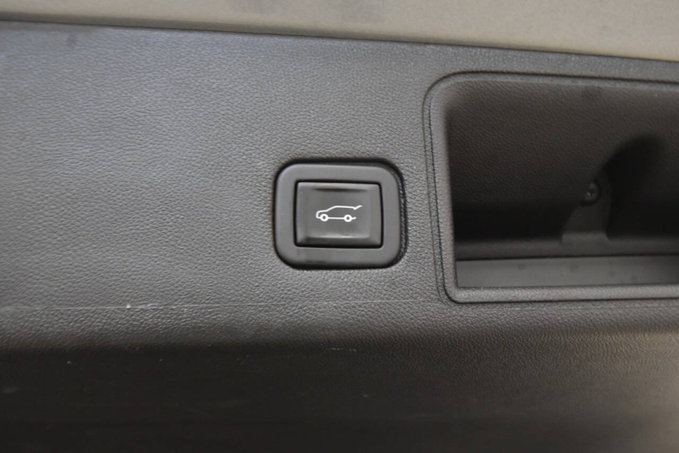 2023 GMC Terrain SLT AWD 4dr SUV, Gray, Mileage: 89,364 - photo 36