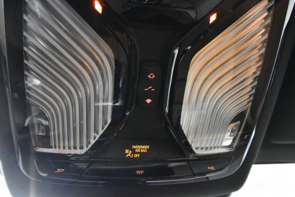 2022 BMW 5 Series 530i xDrive AWD 4dr Sedan, Black, Mileage: 75,949 - photo 21