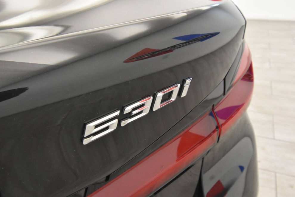 2022 BMW 5 Series 530i xDrive AWD 4dr Sedan, Black, Mileage: 75,949 - photo 28