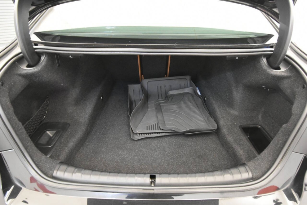 2022 BMW 5 Series 530i xDrive AWD 4dr Sedan, Black, Mileage: 75,949 - photo 30