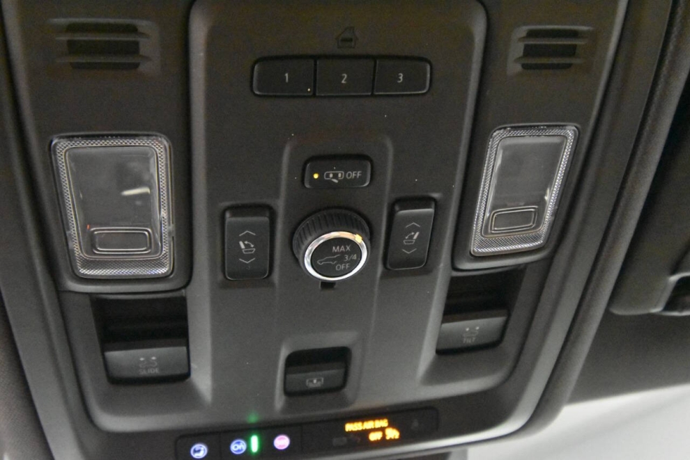 2023 Cadillac Escalade Sport 4x4 4dr SUV, White, Mileage: 60,413 - photo 23