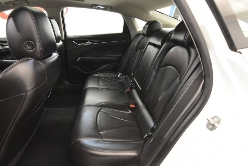 2019 Buick LaCrosse Essence AWD 4dr Sedan, White, Mileage: 78,342 - photo 13