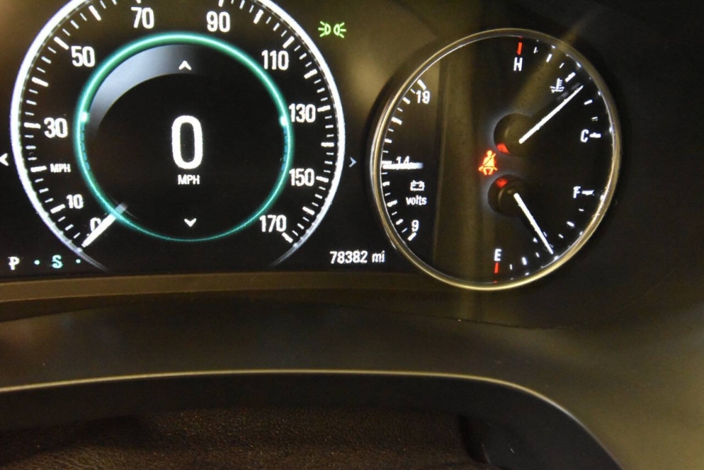 2019 Buick LaCrosse Essence AWD 4dr Sedan, White, Mileage: 78,342 - photo 26