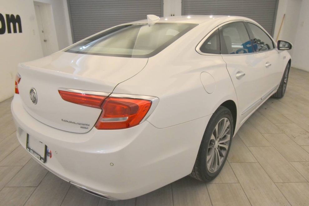 2019 Buick LaCrosse Essence AWD 4dr Sedan, White, Mileage: 78,342 - photo 4