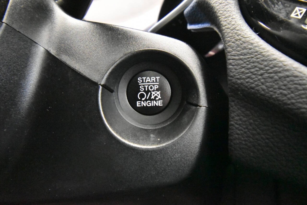 2021 Jeep Compass Altitude 4x4 4dr SUV, Red, Mileage: 60,348 - photo 24