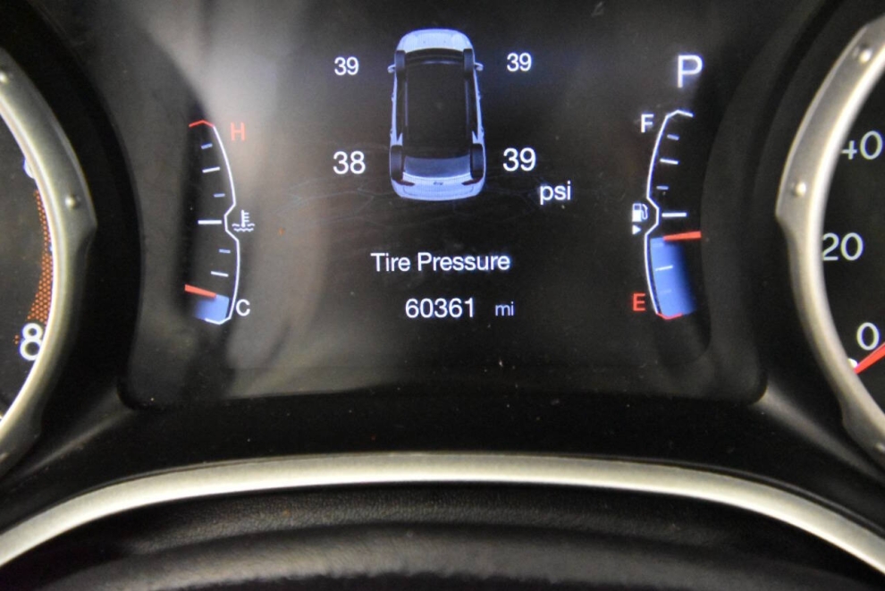 2021 Jeep Compass Altitude 4x4 4dr SUV, Red, Mileage: 60,348 - photo 28