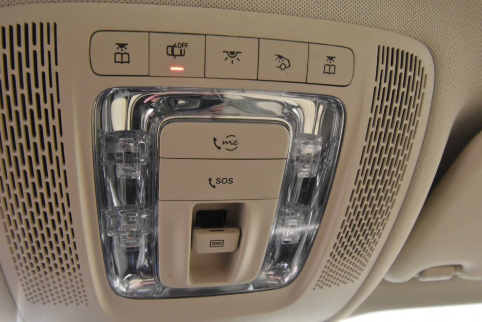 2022 Mercedes-Benz GLB GLB 250 4MATIC AWD 4dr SUV, White, Mileage: 21,415 - photo 18