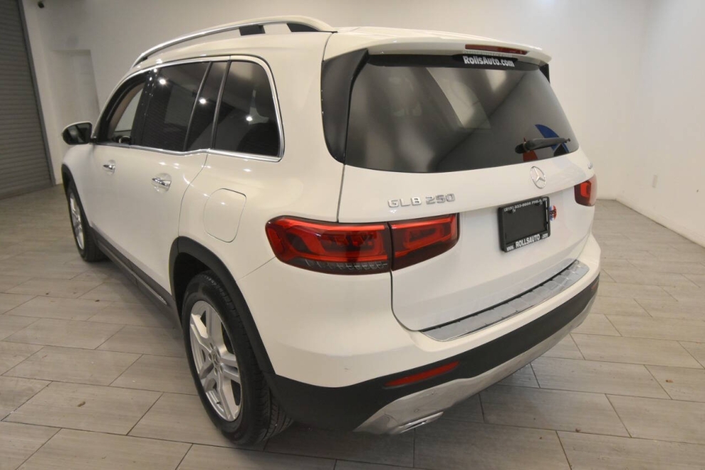 2022 Mercedes-Benz GLB GLB 250 4MATIC AWD 4dr SUV, White, Mileage: 21,415 - photo 2