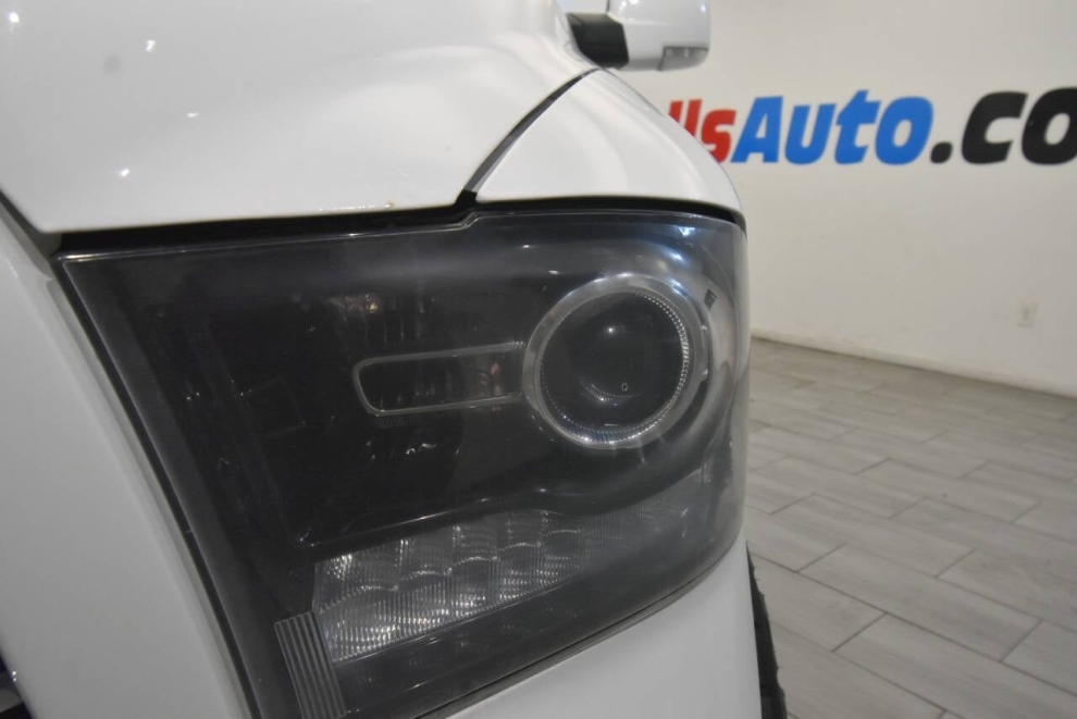 2016 RAM 1500 Sport 4x4 4dr Crew Cab 5.5 ft. SB Pickup, White, Mileage: 129,216 - photo 8