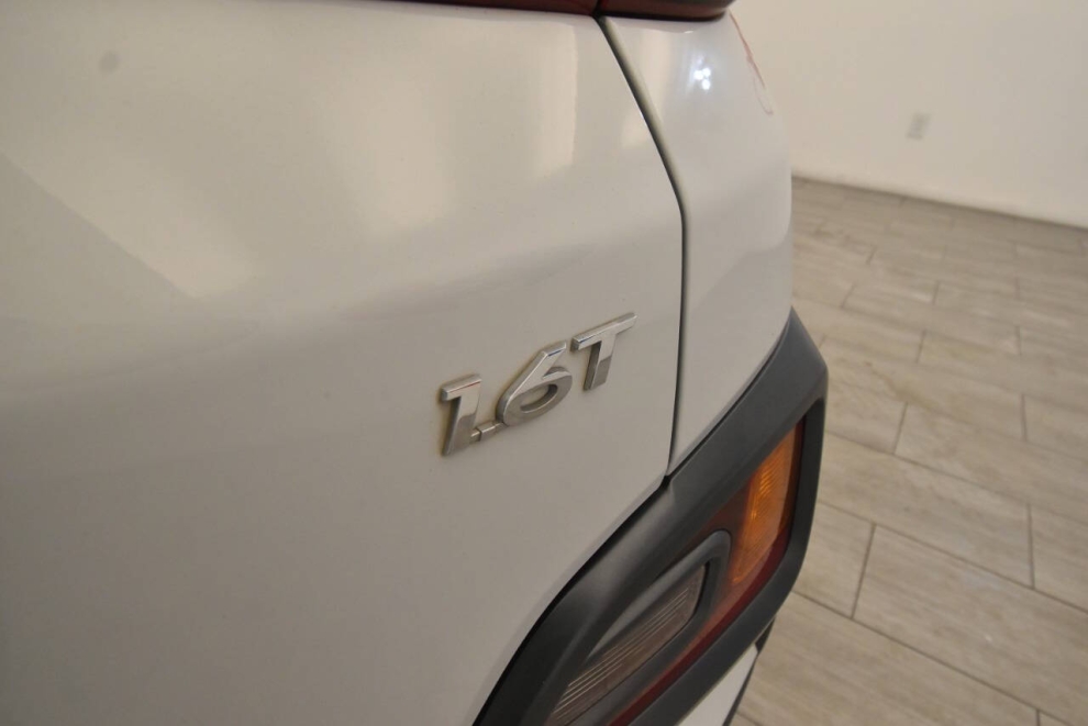 2019 Hyundai Kona Limited 4dr Crossover, White, Mileage: 46,498 - photo 33