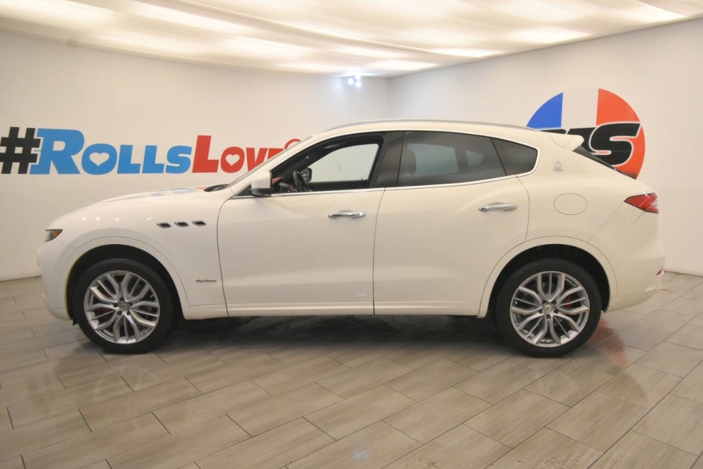 2020 Maserati Levante GranLusso AWD 4dr SUV, White, Mileage: 30,530 - photo 1