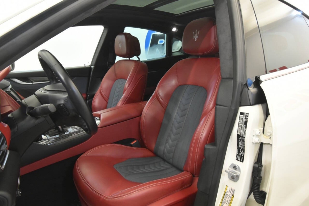 2020 Maserati Levante GranLusso AWD 4dr SUV, White, Mileage: 30,530 - photo 10