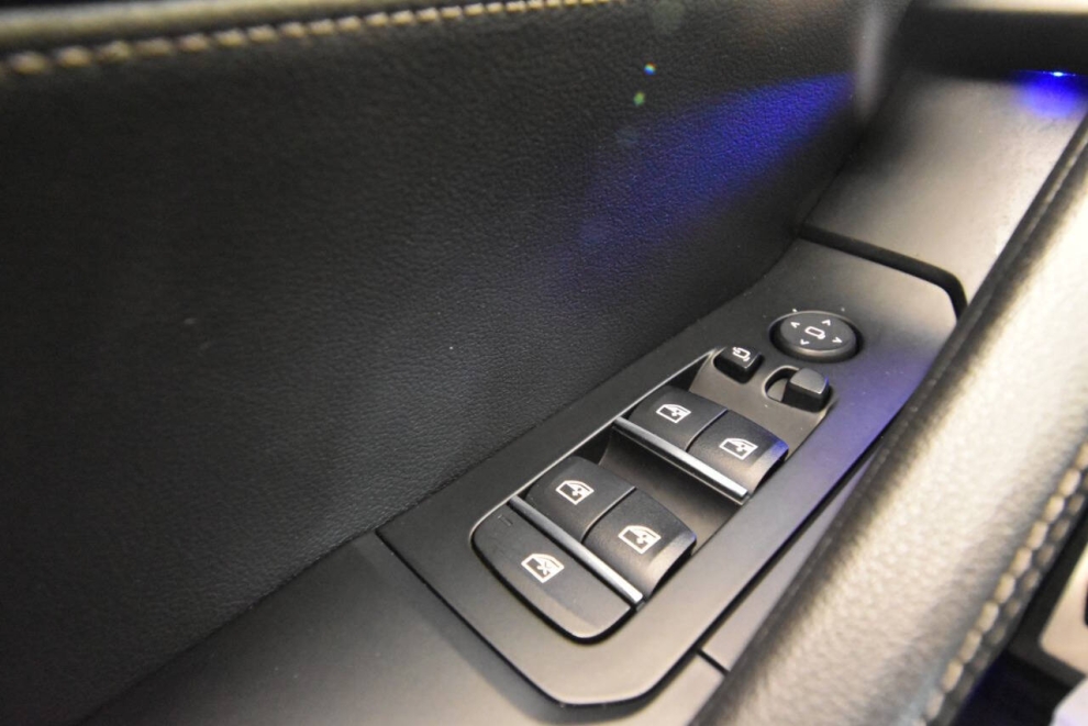 2021 BMW X6 xDrive40i AWD 4dr Sports Activity Coupe, Blue, Mileage: 103,049 - photo 31