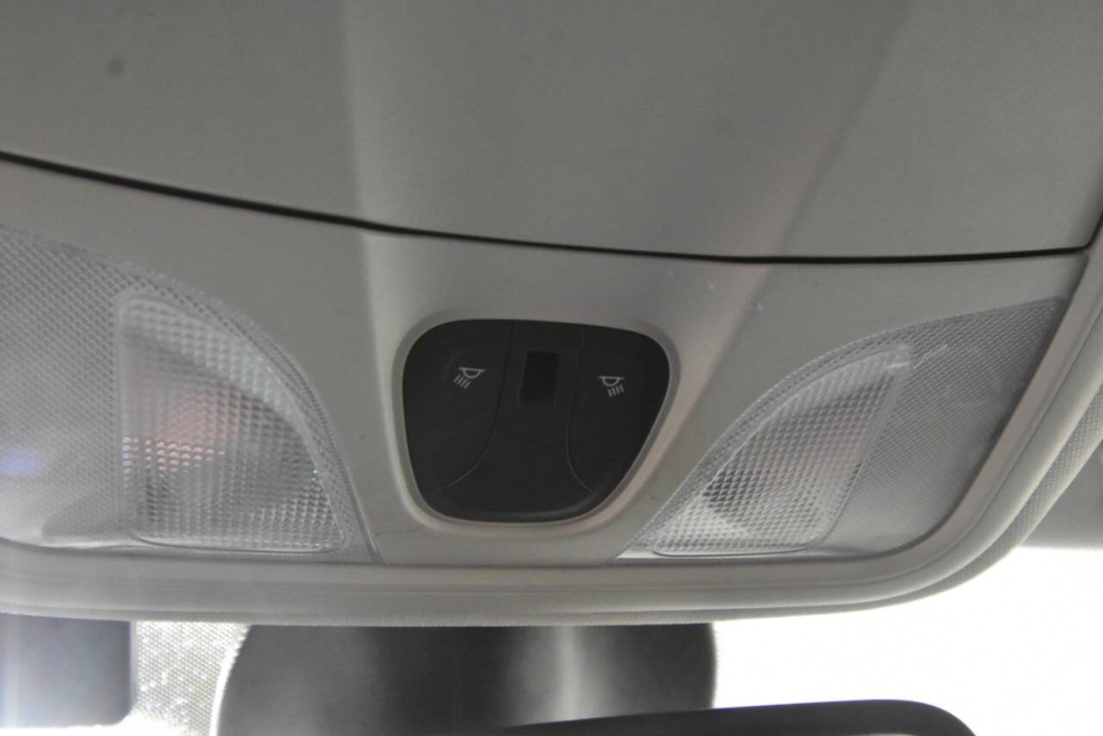 2023 Jeep Cherokee Altitude Lux 4x4 4dr SUV, Gray, Mileage: 65,166 - photo 22