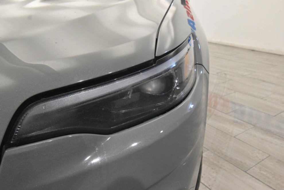 2023 Jeep Cherokee Altitude Lux 4x4 4dr SUV, Gray, Mileage: 65,166 - photo 8