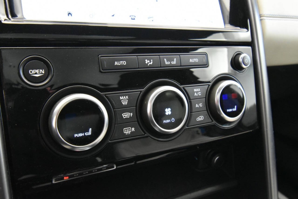 2019 Land Rover Discovery HSE Luxury AWD 4dr SUV, Blue, Mileage: 40,438 - photo 21