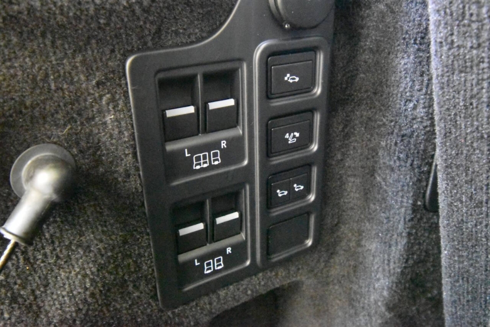 2019 Land Rover Discovery HSE Luxury AWD 4dr SUV, Blue, Mileage: 40,438 - photo 36