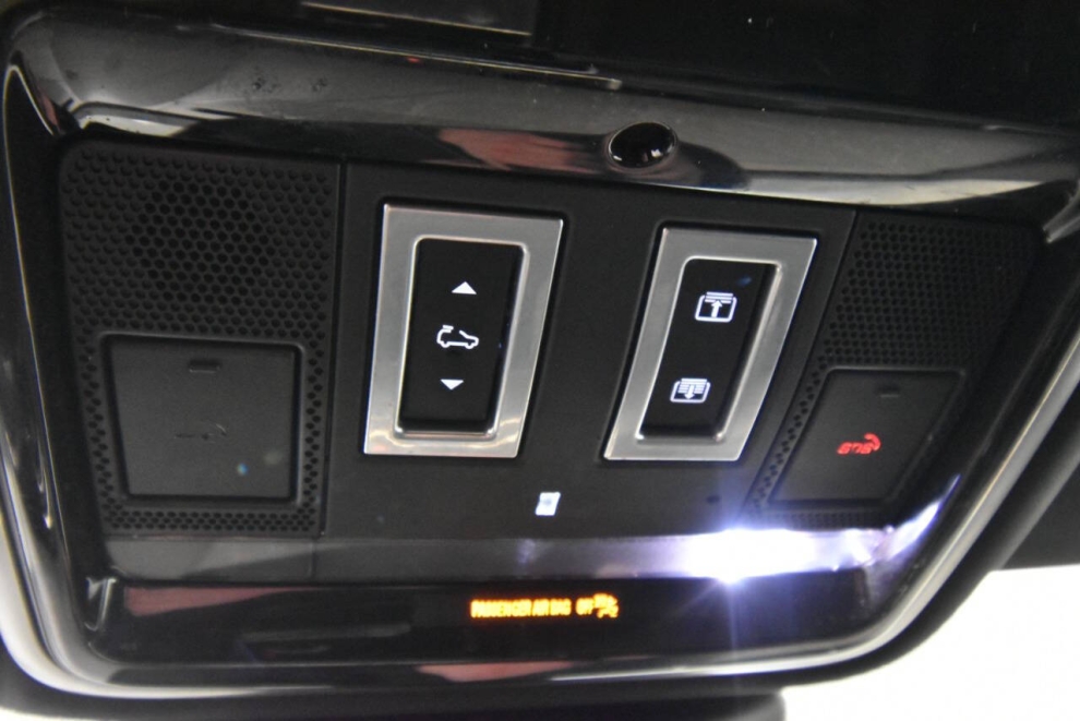 2019 Land Rover Range Rover Velar P250 S AWD 4dr SUV, W, Mileage: 80,351 - photo 23