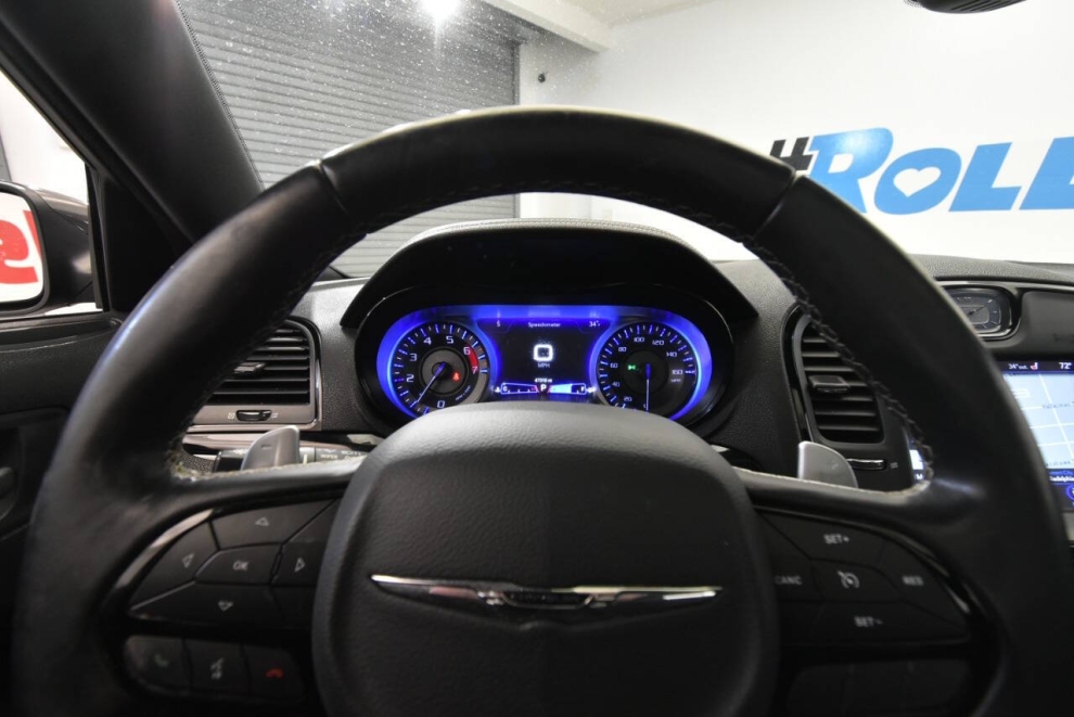 2019 Chrysler 300 S 4dr Sedan, Gray, Mileage: 47,282 - photo 23