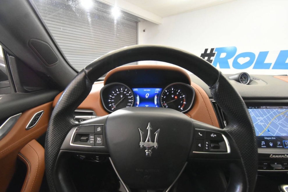 2020 Maserati Levante Base AWD 4dr SUV, Gray, Mileage: 63,243 - photo 24