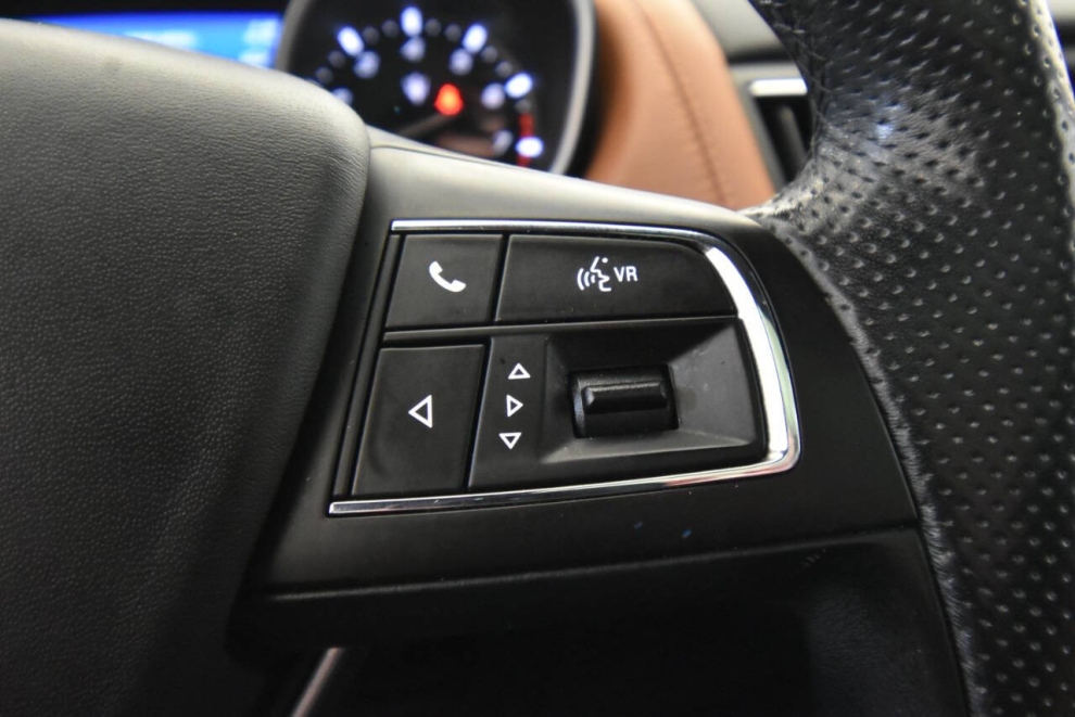 2020 Maserati Levante Base AWD 4dr SUV, Gray, Mileage: 63,243 - photo 26