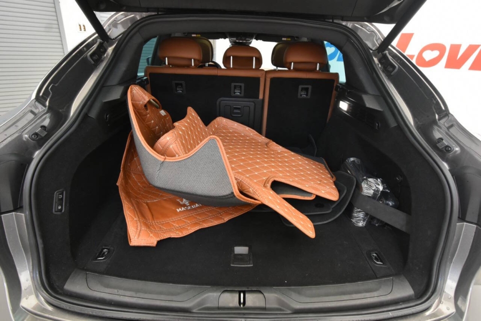 2020 Maserati Levante Base AWD 4dr SUV, Gray, Mileage: 63,243 - photo 33