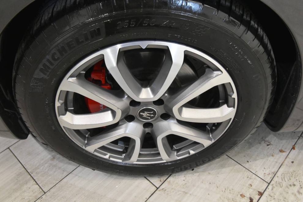 2020 Maserati Levante Base AWD 4dr SUV, Gray, Mileage: 63,243 - photo 9