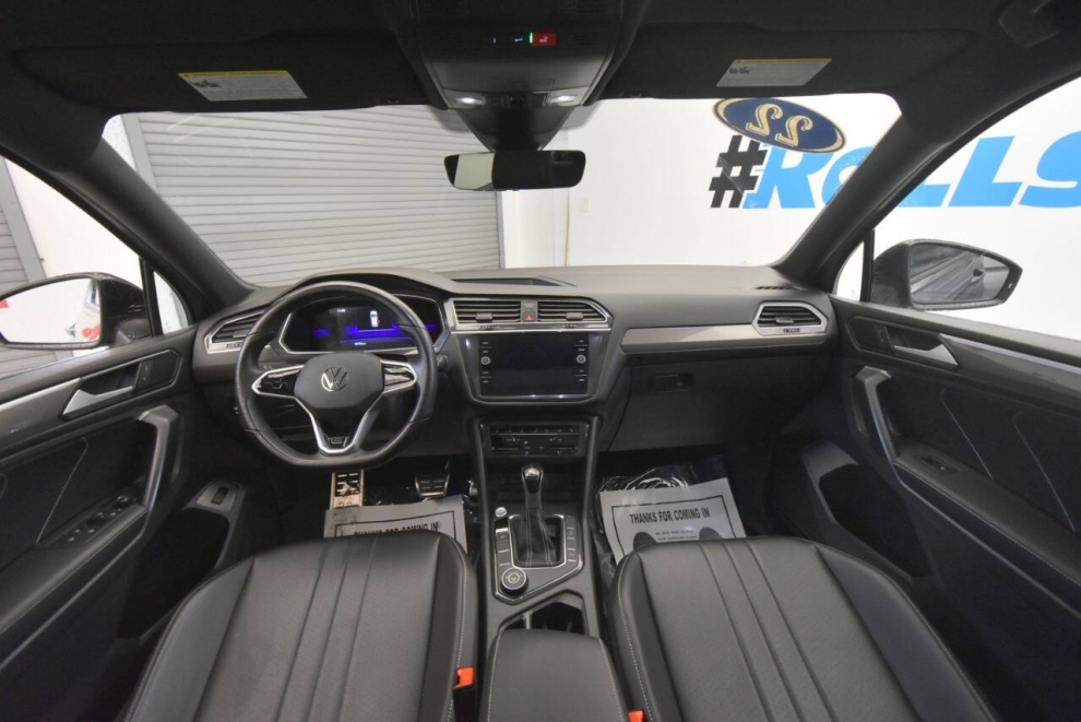 2022 Volkswagen Tiguan SE R Line Black 4Motion AWD 4dr SUV, Gray, Mileage: 81,968 - photo 17