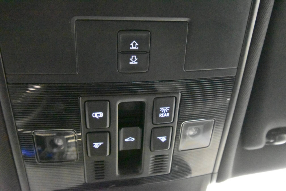 2022 Volkswagen Tiguan SE R Line Black 4Motion AWD 4dr SUV, Gray, Mileage: 81,968 - photo 23