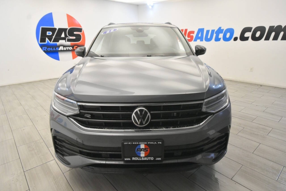 2022 Volkswagen Tiguan SE R Line Black 4Motion AWD 4dr SUV, Gray, Mileage: 81,968 - photo 7