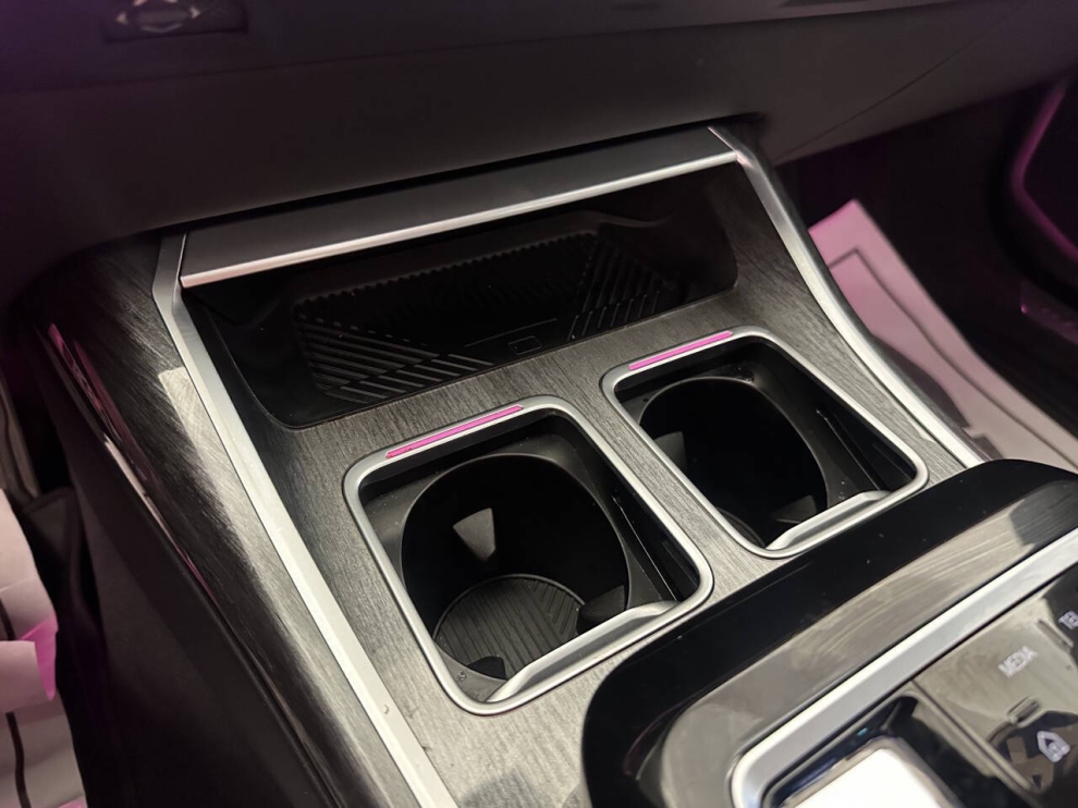 2024 BMW 7 Series 740i xDrive AWD 4dr Sedan, Blue, Mileage: 27,670 - photo 24