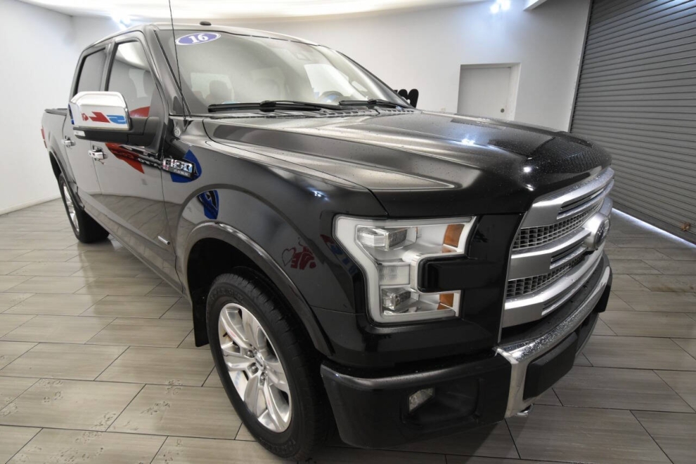 2016 Ford F-150, Negro, Mileage: 117,254 - photo 6