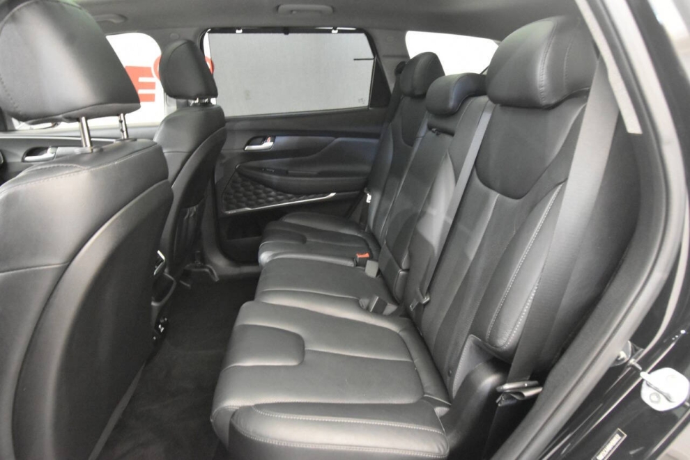 2019 Hyundai Santa Fe Ultimate 2.0T AWD 4dr Crossover, Black, Mileage: 98,540 - photo 13