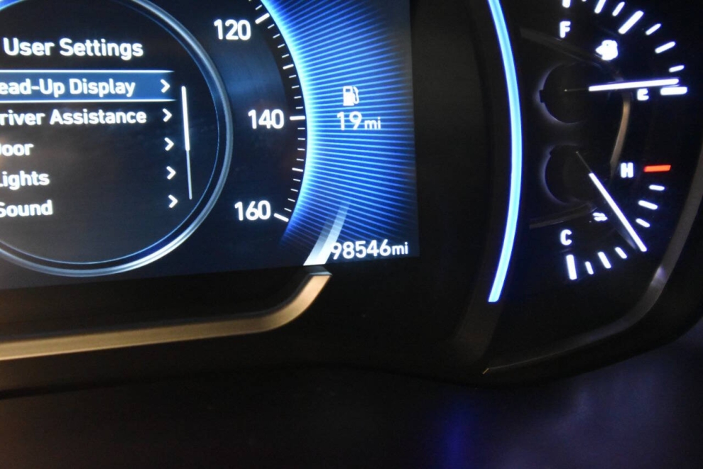 2019 Hyundai Santa Fe Ultimate 2.0T AWD 4dr Crossover, Black, Mileage: 98,540 - photo 28