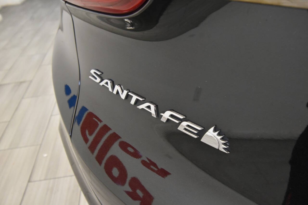 2019 Hyundai Santa Fe Ultimate 2.0T AWD 4dr Crossover, Black, Mileage: 98,540 - photo 33