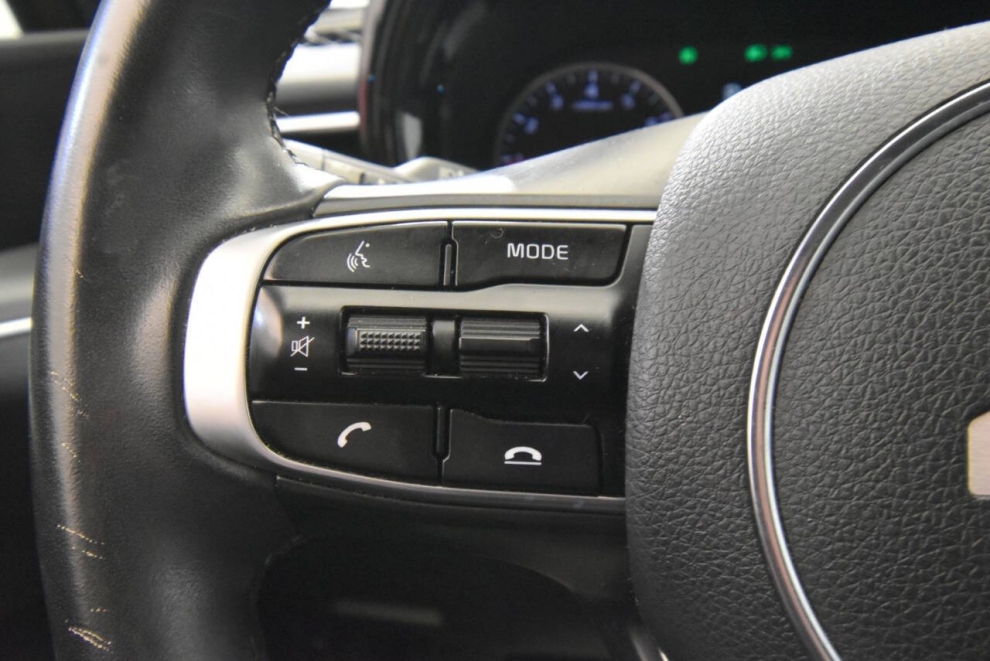 2022 Kia K5 GT Line AWD 4dr Sedan, Red, Mileage: 68,490 - photo 24