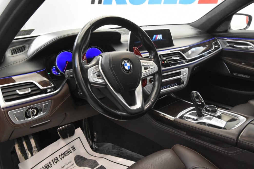 2018 BMW 7 Series 750i xDrive AWD 4dr Sedan, White, Mileage: 88,967 - photo 10