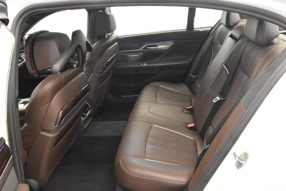2018 BMW 7 Series 750i xDrive AWD 4dr Sedan, White, Mileage: 88,967 - photo 13