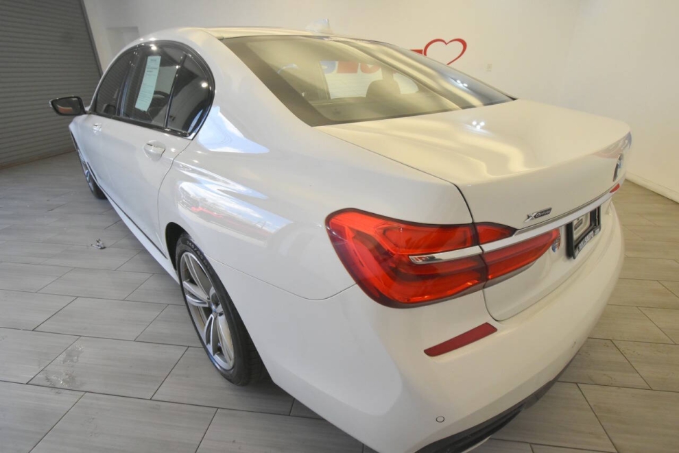 2018 BMW 7 Series 750i xDrive AWD 4dr Sedan, White, Mileage: 88,967 - photo 2