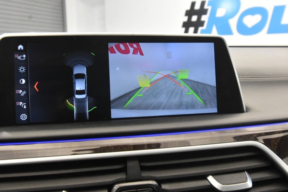 2018 BMW 7 Series 750i xDrive AWD 4dr Sedan, White, Mileage: 88,967 - photo 25