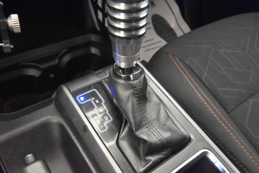 2016 Toyota Tacoma TRD Off Road 4x4 4dr Double Cab 5.0 ft SB 6A, Orange, Mileage: 105,000 - photo 17