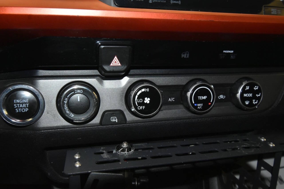 2016 Toyota Tacoma TRD Off Road 4x4 4dr Double Cab 5.0 ft SB 6A, Orange, Mileage: 105,000 - photo 18