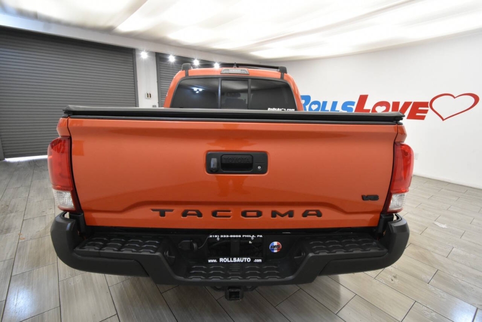 2016 Toyota Tacoma TRD Off Road 4x4 4dr Double Cab 5.0 ft SB 6A, Orange, Mileage: 105,000 - photo 3